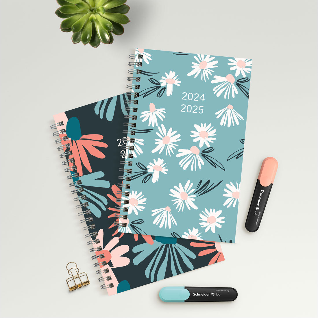 Academic Weekly Planner Blossom 2024-2025, English, CA114PG#colour_blossom-navy

