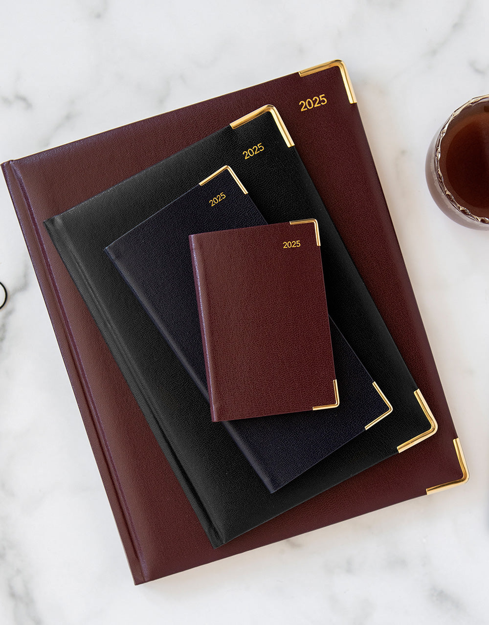 Classic Slim Week to View Diary with Appointments and Planners 2025 - English 25-T3SUBG#colour_burgundy